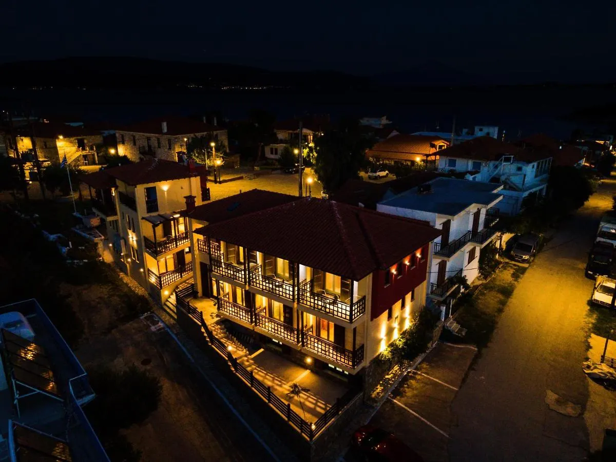 Helianthus Guesthouse Ammouliani Greece