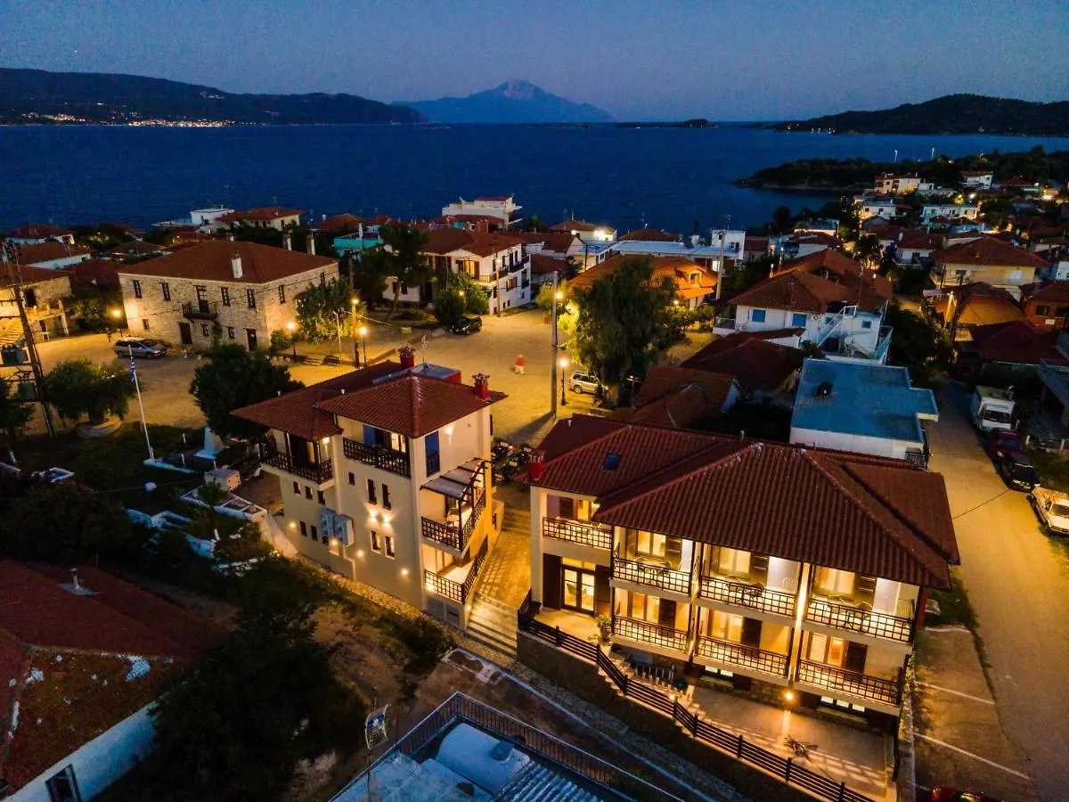 Helianthus Guesthouse Ammouliani Guest house