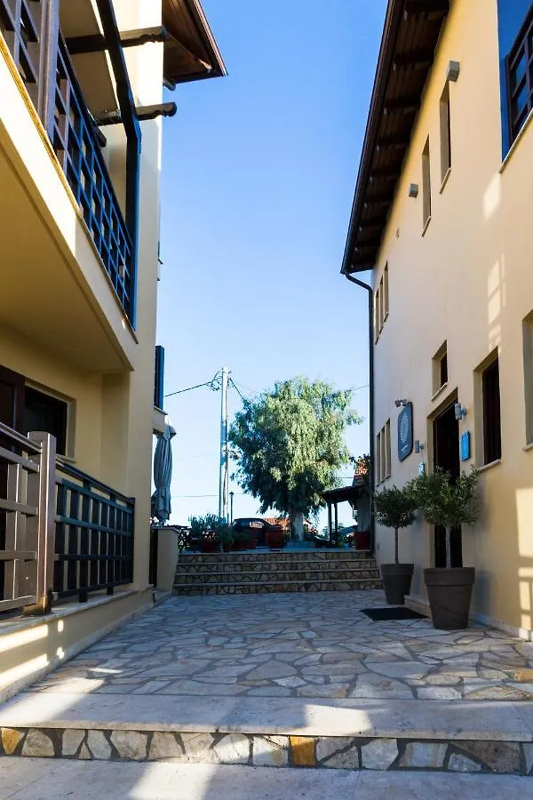 Helianthus Guesthouse Ammouliani Guest house