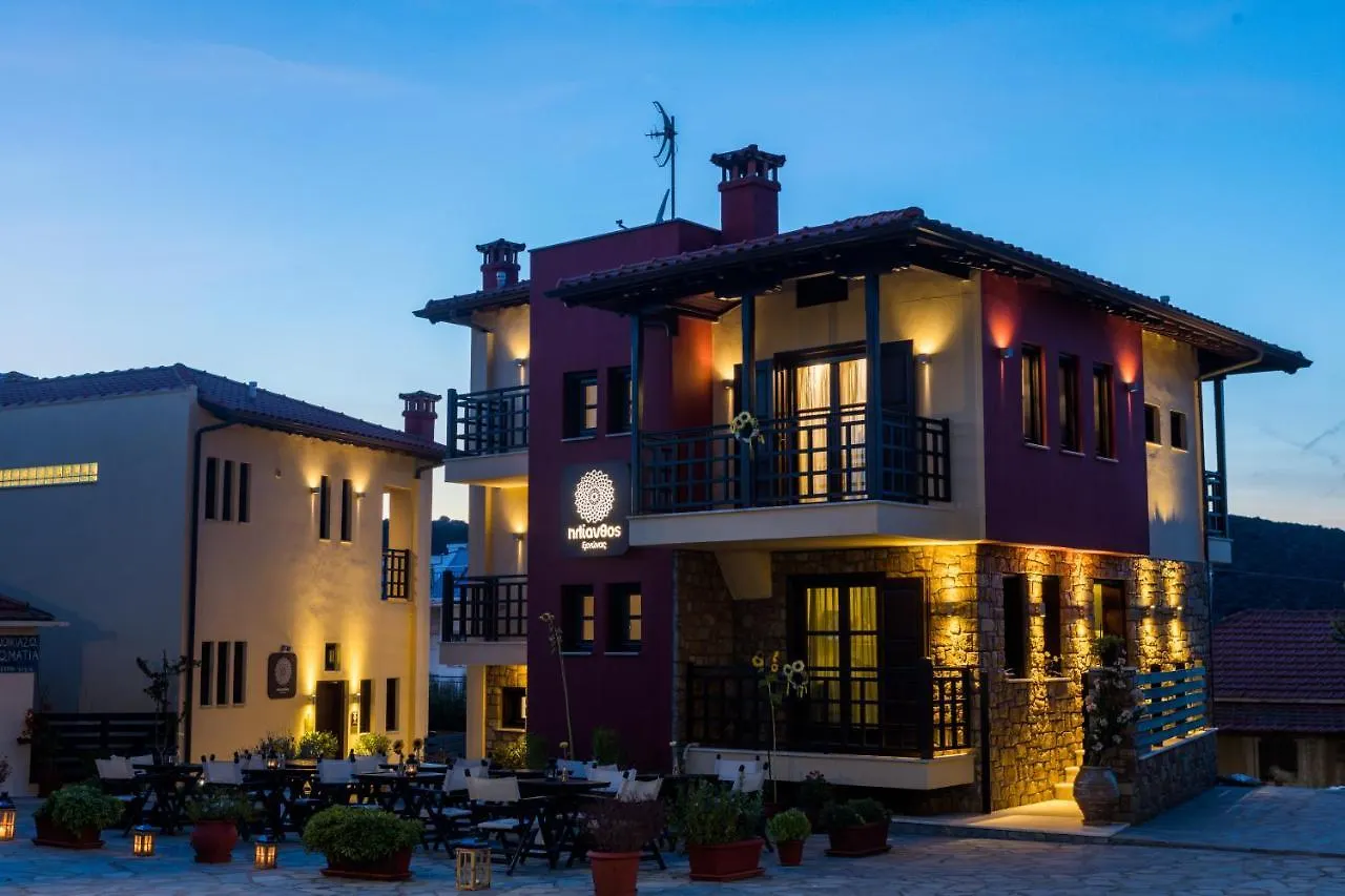 Helianthus Guesthouse Ammouliani 3*,